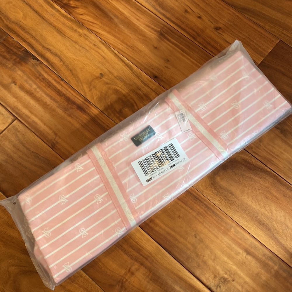 Pink VS Bag - Picture 3 of 5
